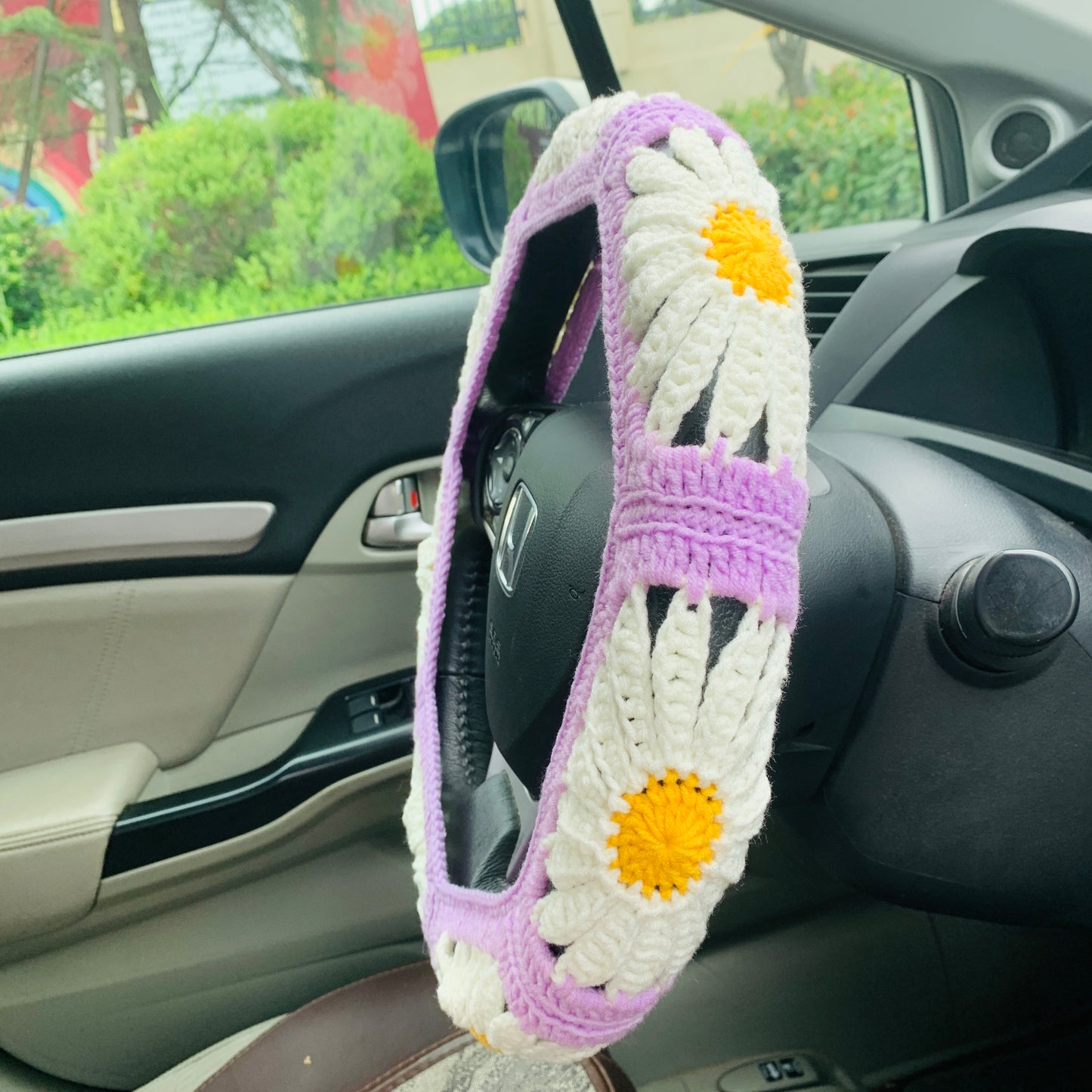 Handmade crochet Steering Wheel Cover for women, cute daisy flower seat belt Cover, Car interior Accessories decorations