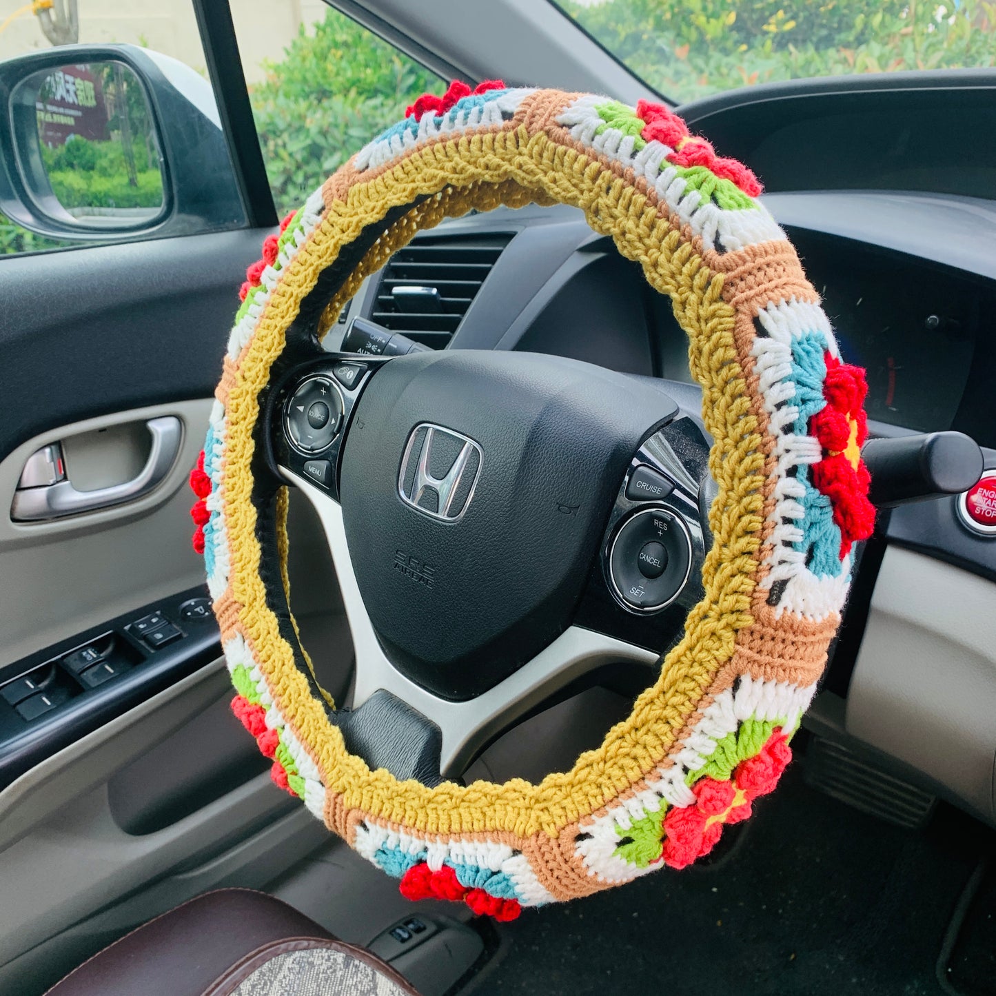 Handmade crochet Steering Wheel Cover for women, cute kawaii daisy flower seat belt Cover, Car interior Accessories decorations