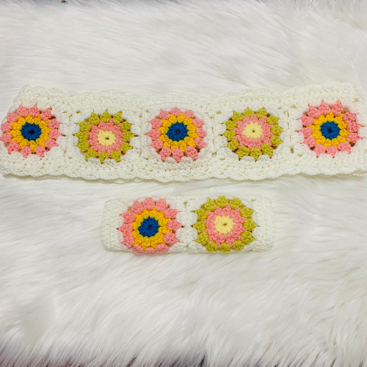 Steering Wheel Cover for women, cute Crochet flower seat belt Cover, Car Accessories decorations Gift for her