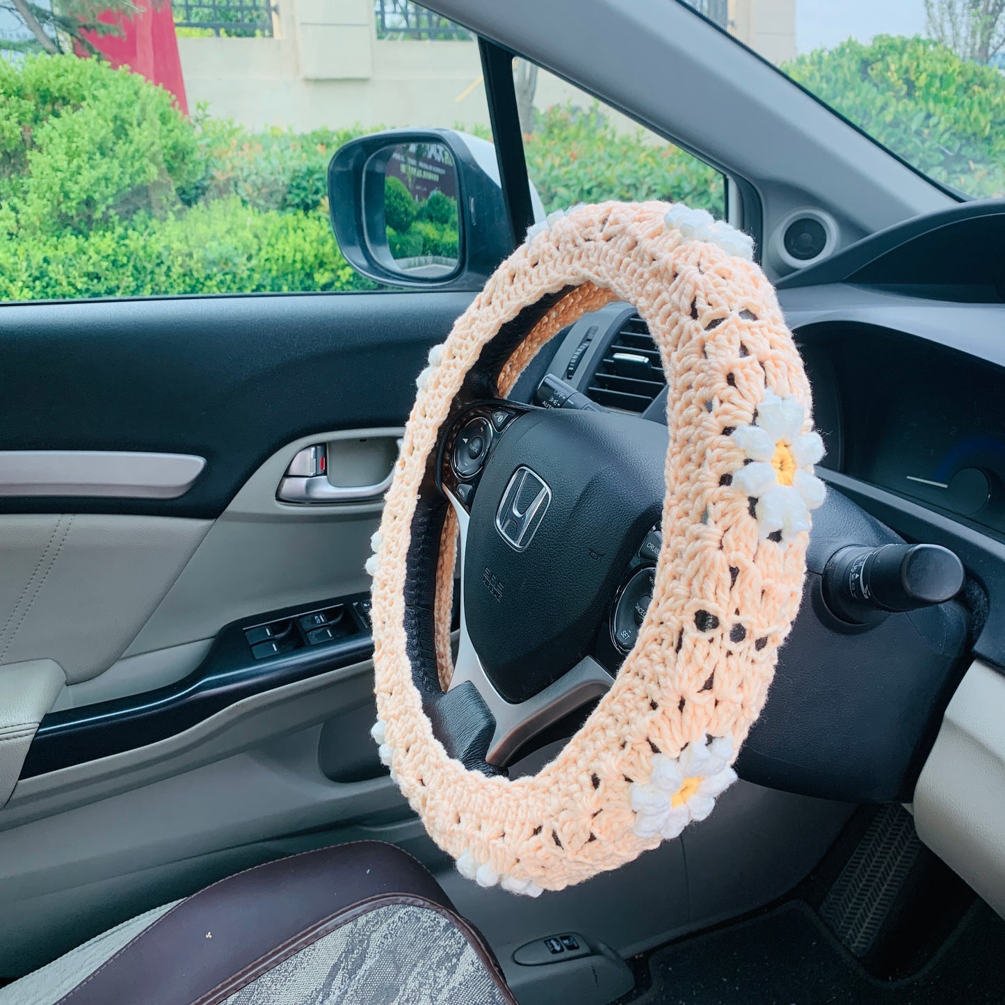 Steering Wheel Cover for women, Crochet cute daisy flower seat belt Cover, Handmade kawaii Car interior Accessories decorations