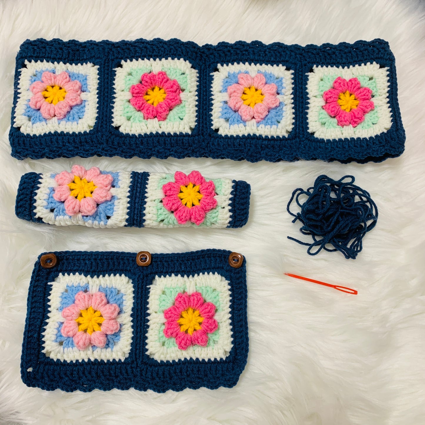 Handmade crochet Steering Wheel Cover for women, cute kawaii daisy flower seat belt Cover, Car interior Accessories decorations