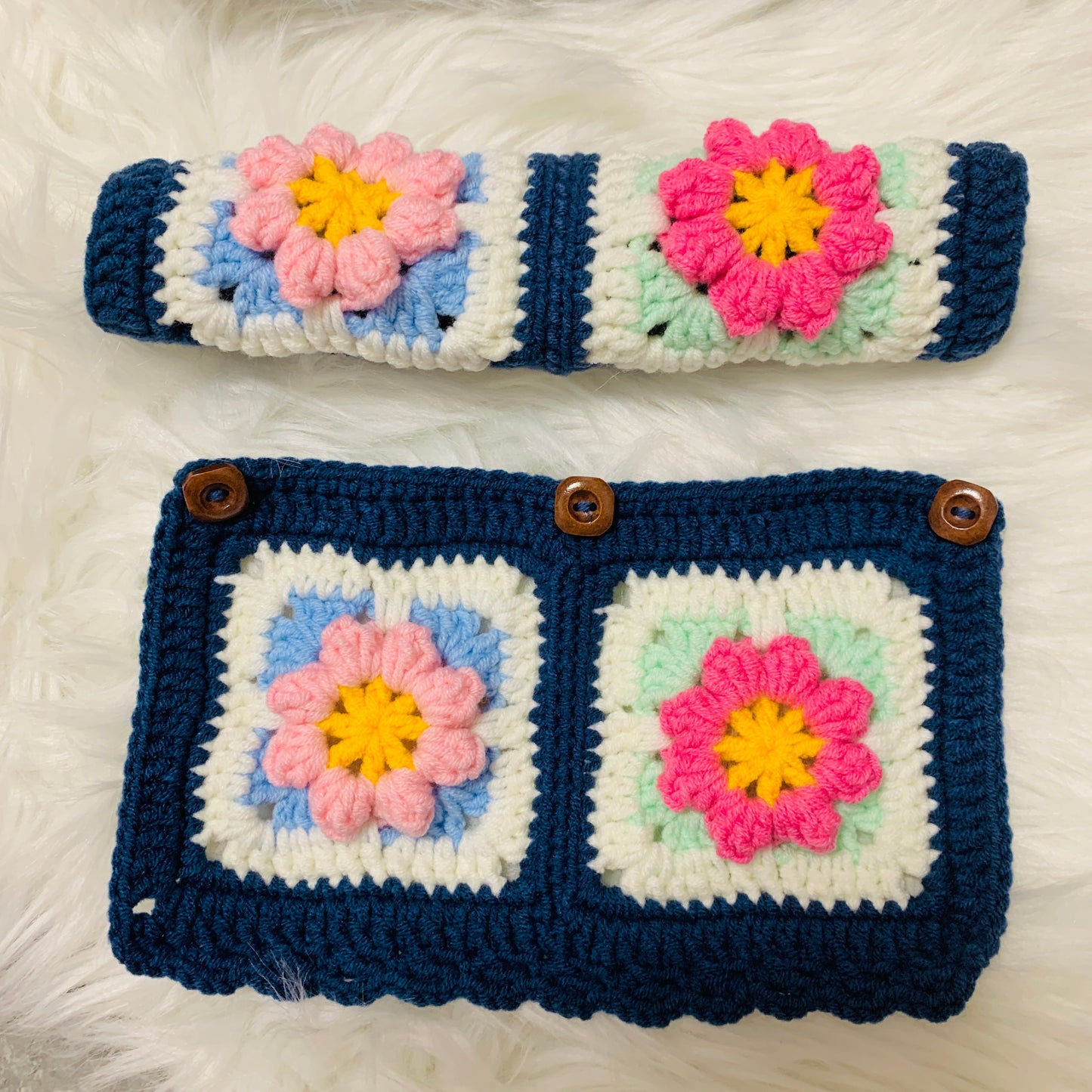 Handmade crochet Steering Wheel Cover for women, cute kawaii daisy flower seat belt Cover, Car interior Accessories decorations