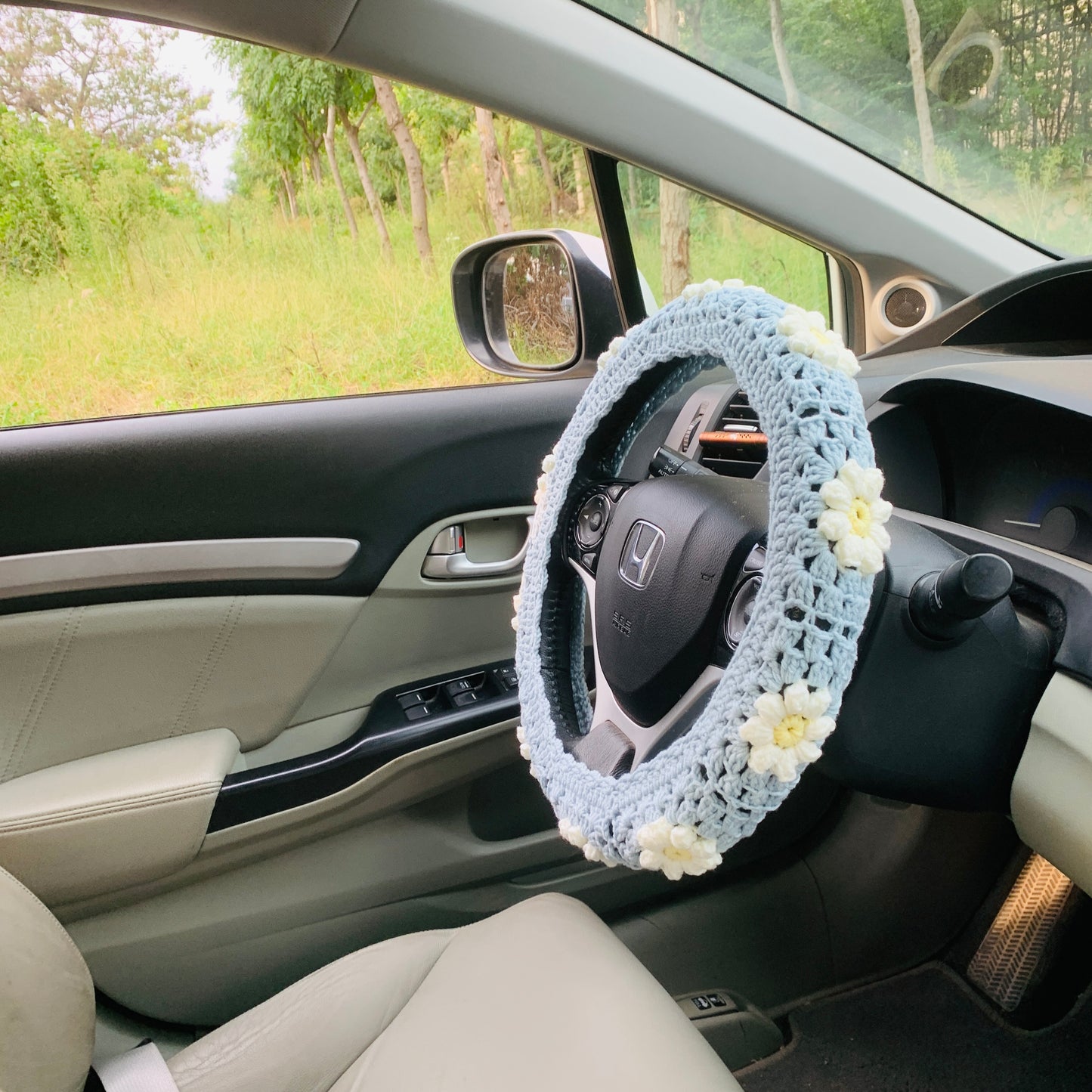 Steering Wheel Cover for women, Crochet daisy flower seat belt Cover, Car Accessories decorations