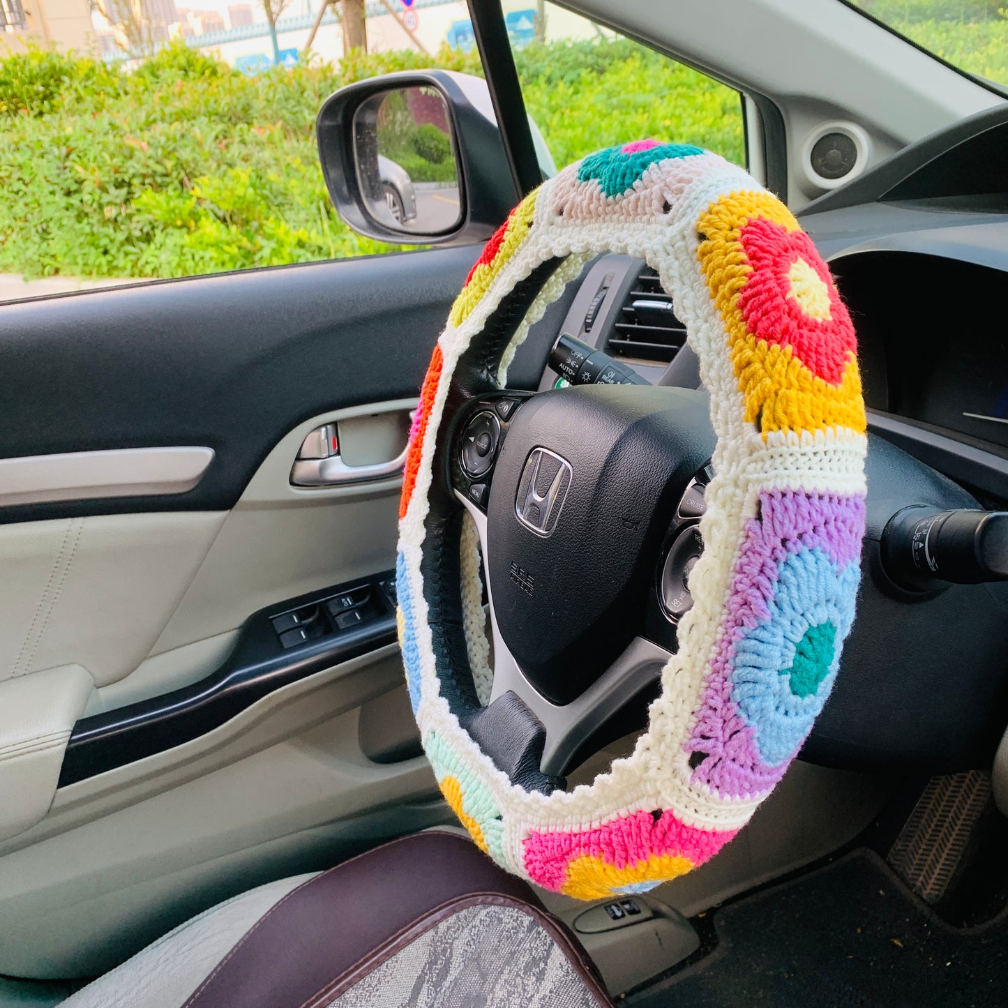 Handmade crochet Steering Wheel Cover for women, cute colorful flower seat belt Cover, Car interior Accessories decorations