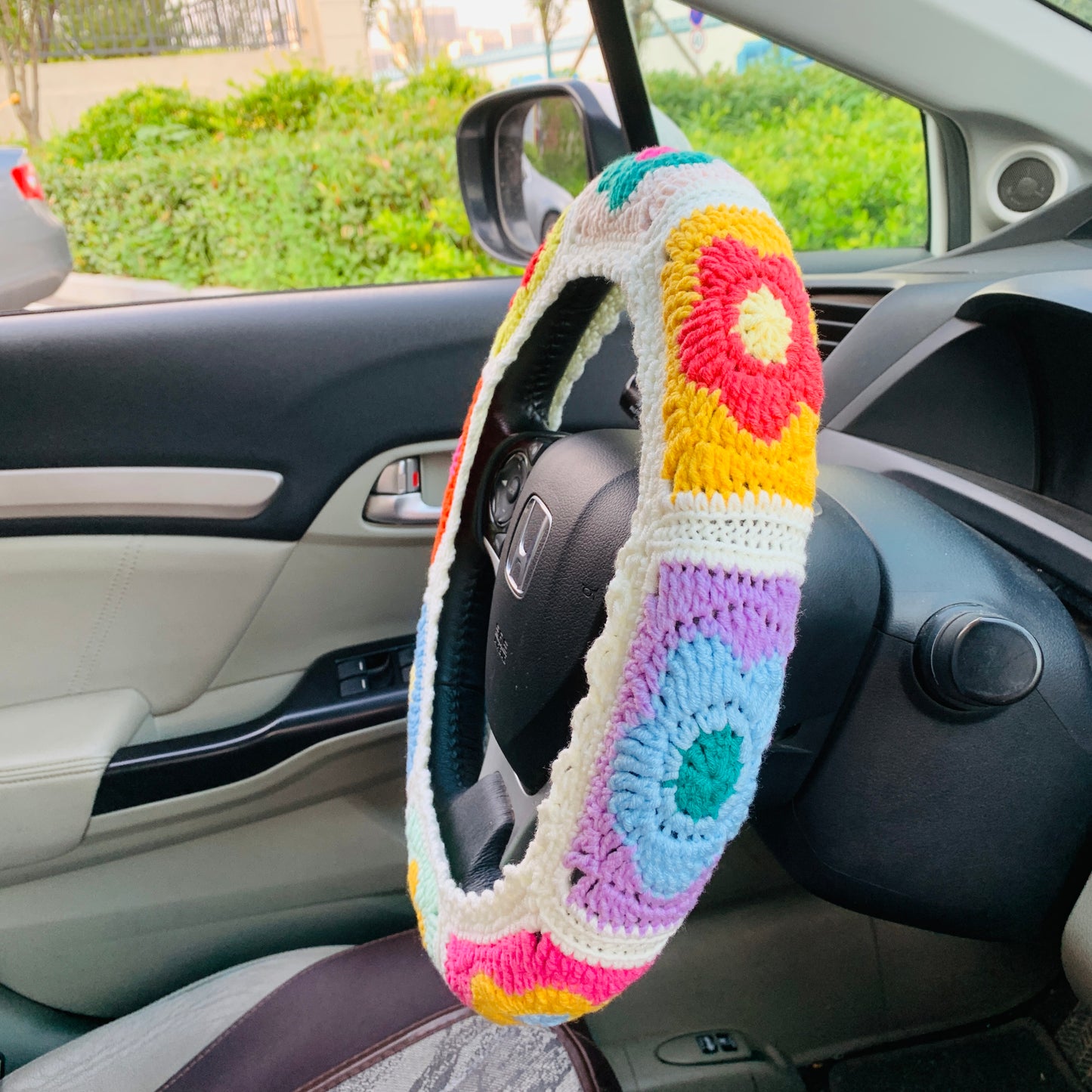 Handmade crochet Steering Wheel Cover for women, cute colorful flower seat belt Cover, Car interior Accessories decorations