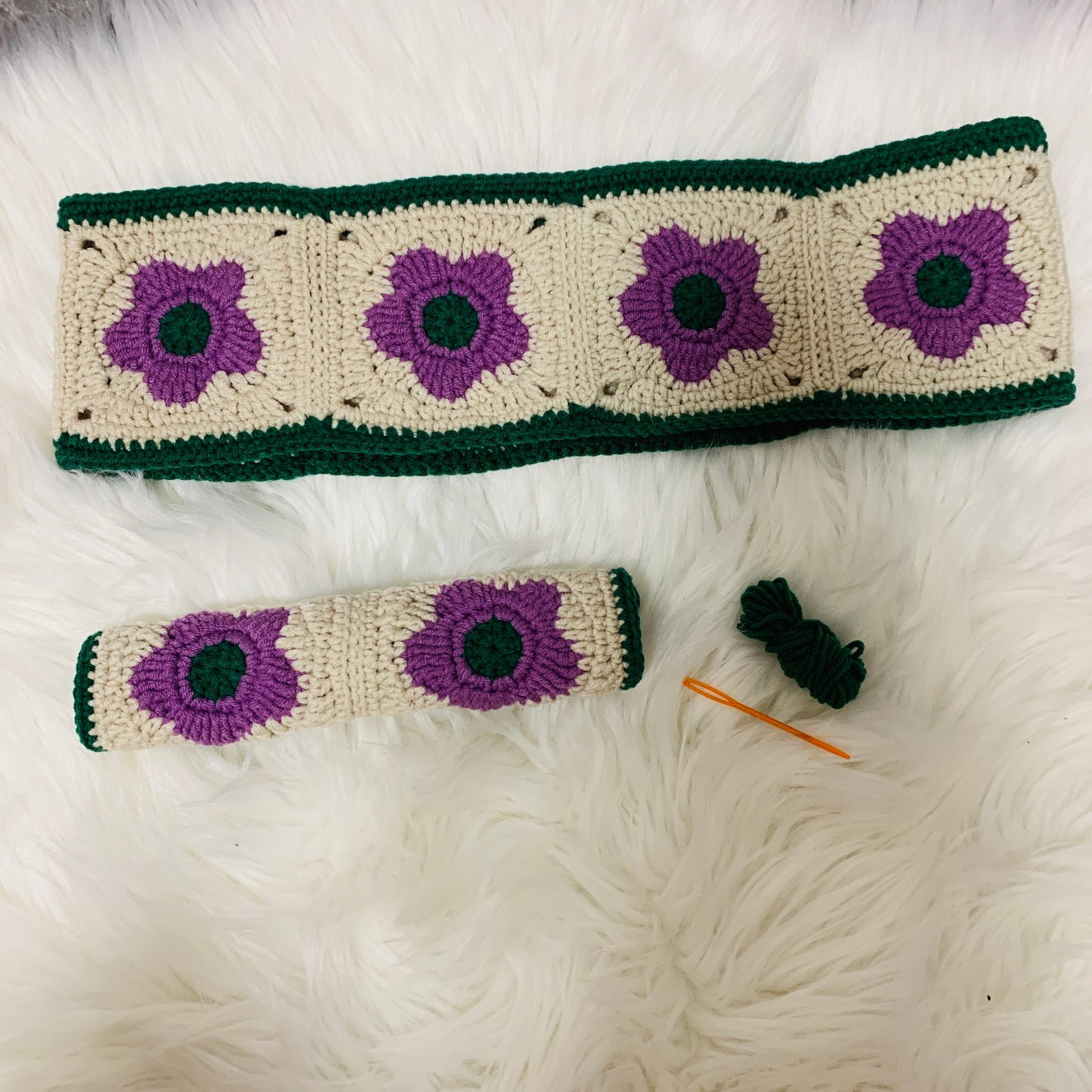 Handmade crochet Steering Wheel Cover for women, cute daisy flower seat belt Cover, kawaii Car interior Accessories decorations