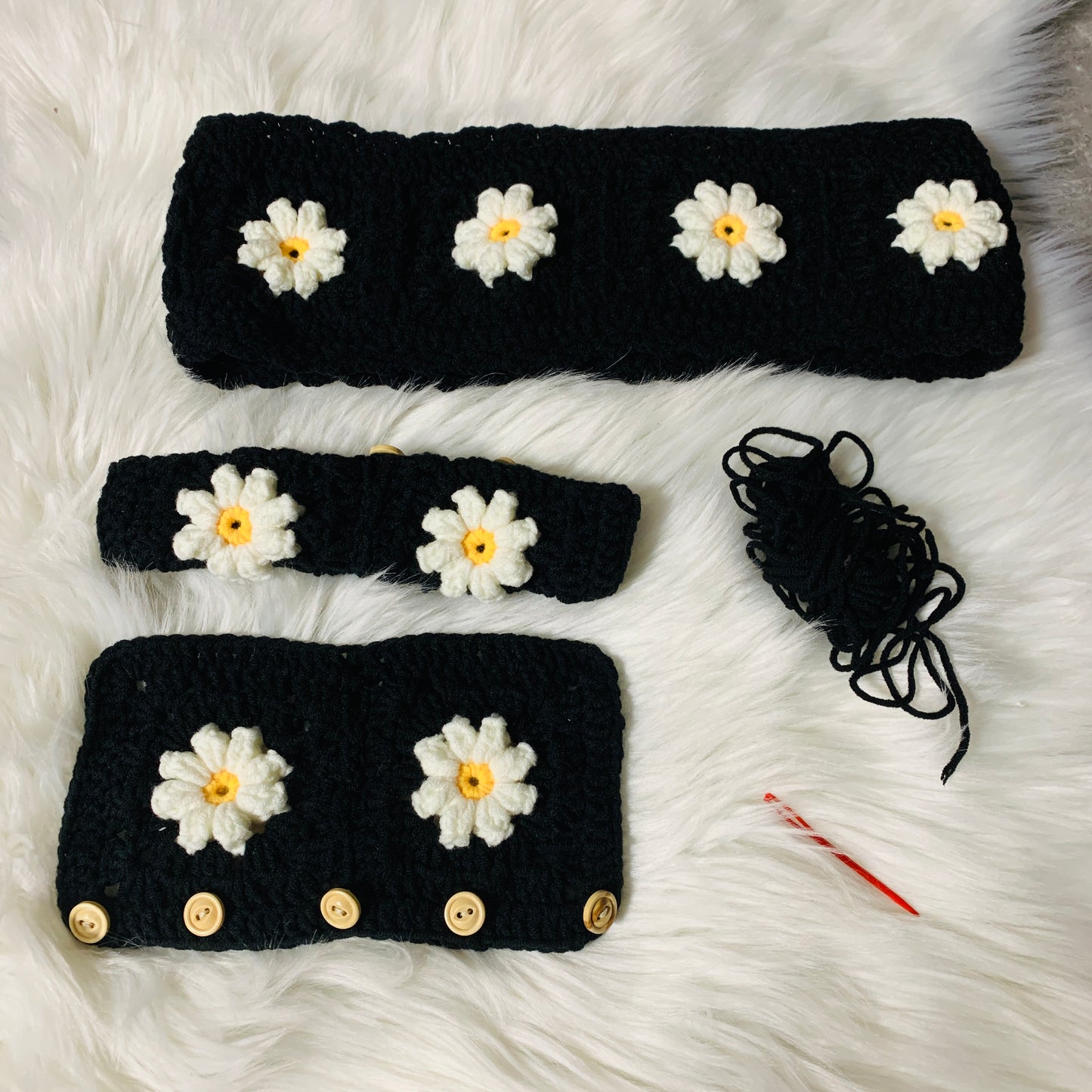 Handmade Crochet handmade Steering Wheel Cover for women, cute daisy flower seat belt Cover, kawaii Car interior Accessories decorations