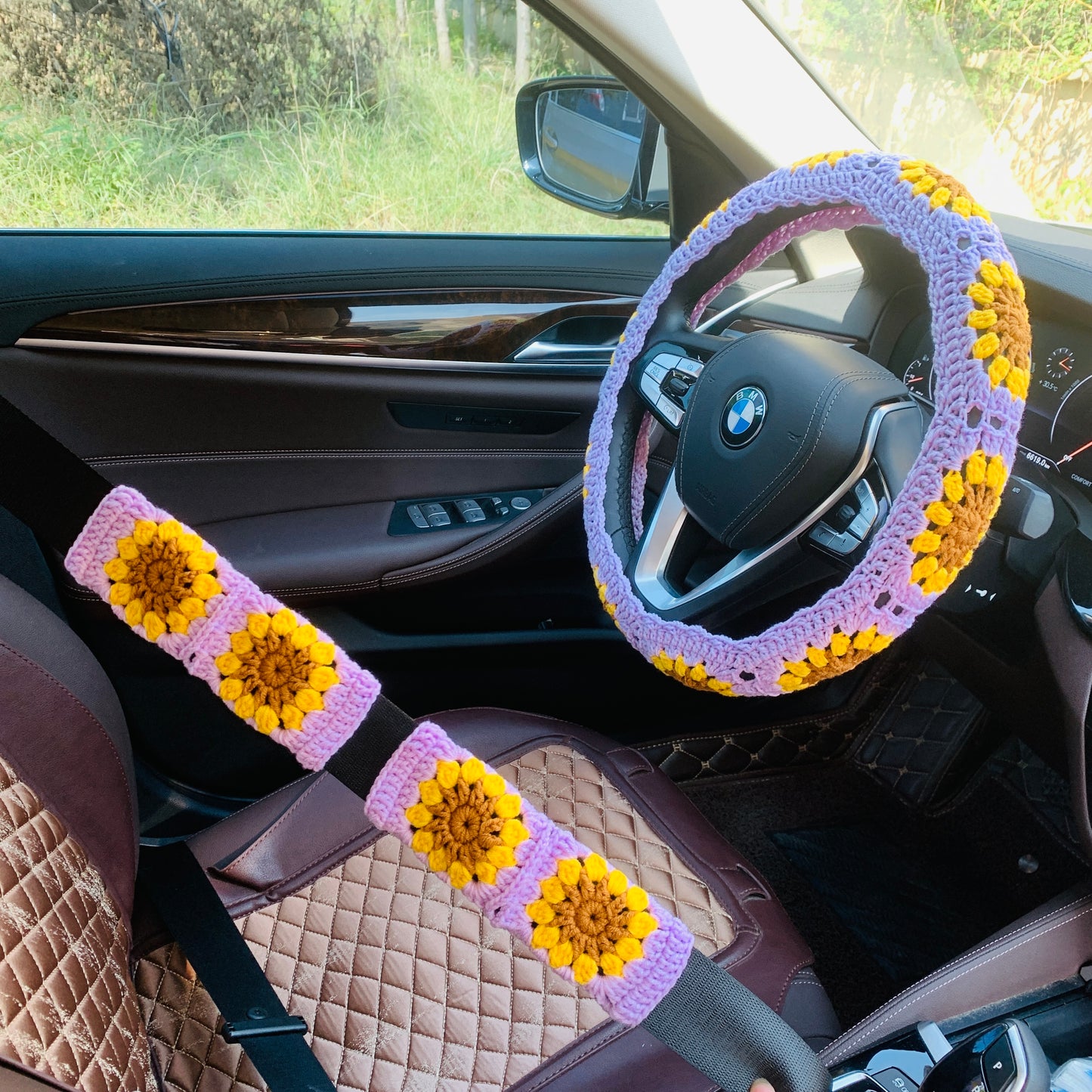 Steering Wheel Cover for women, Crochet Light Purple flower seat belt Cover, Car Accessories decorations