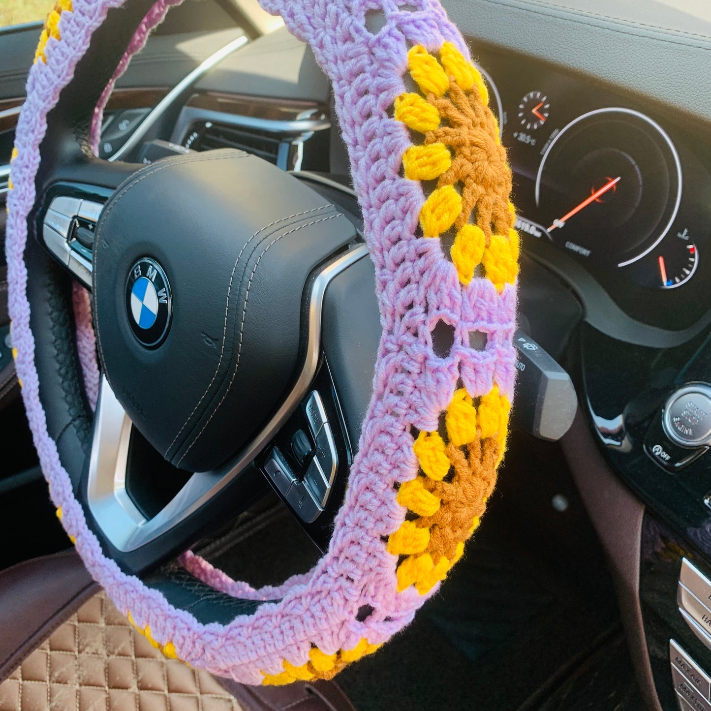 Steering Wheel Cover for women, Crochet Light Purple flower seat belt Cover, Car Accessories decorations