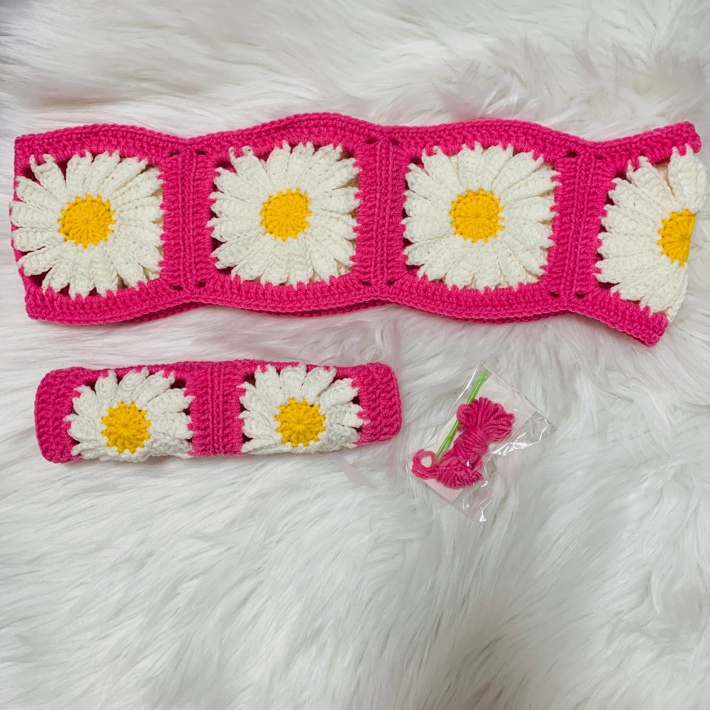 Steering Wheel Cover for women, Crochet Pink Daisy flower seat belt Cover, Car Accessories decorations