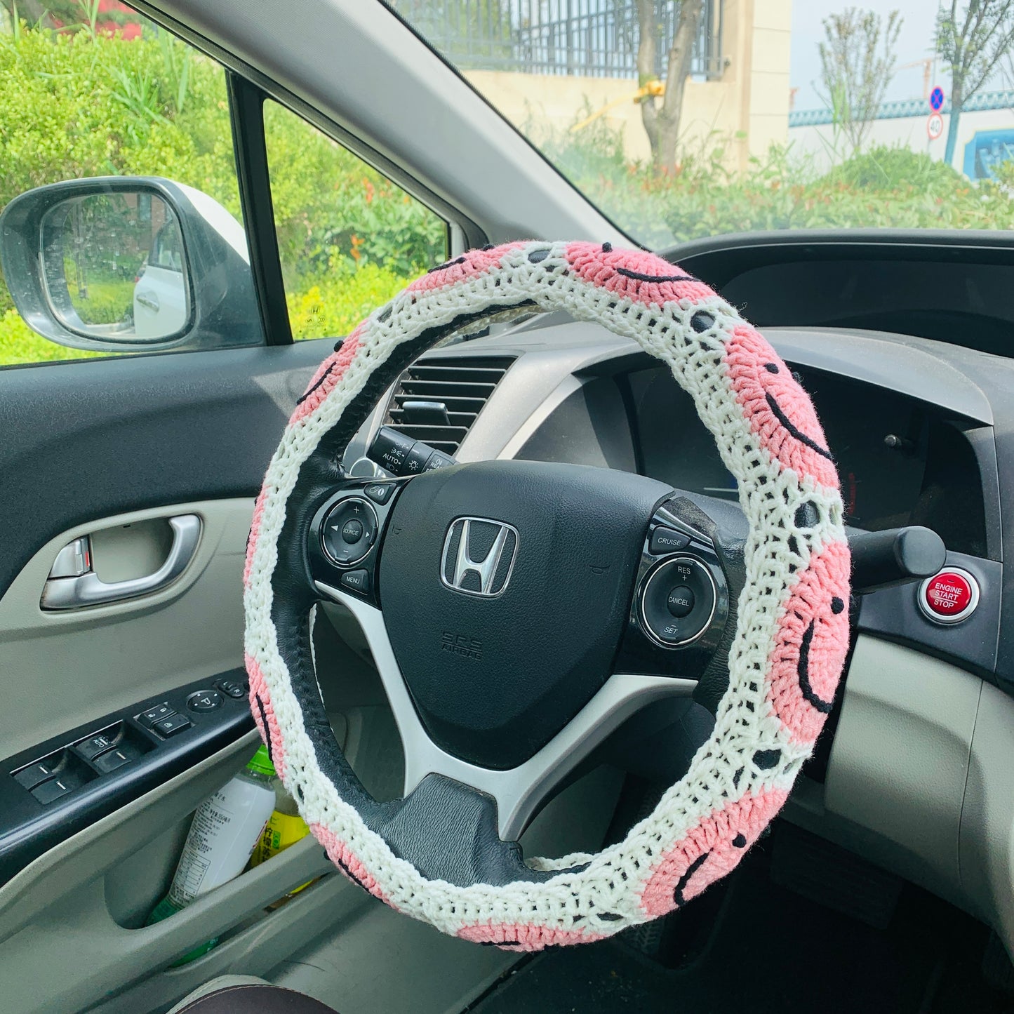 Steering Wheel Cover for women, Crochet cute pink Smiley face flower seat belt Cover, Car Accessories decorations