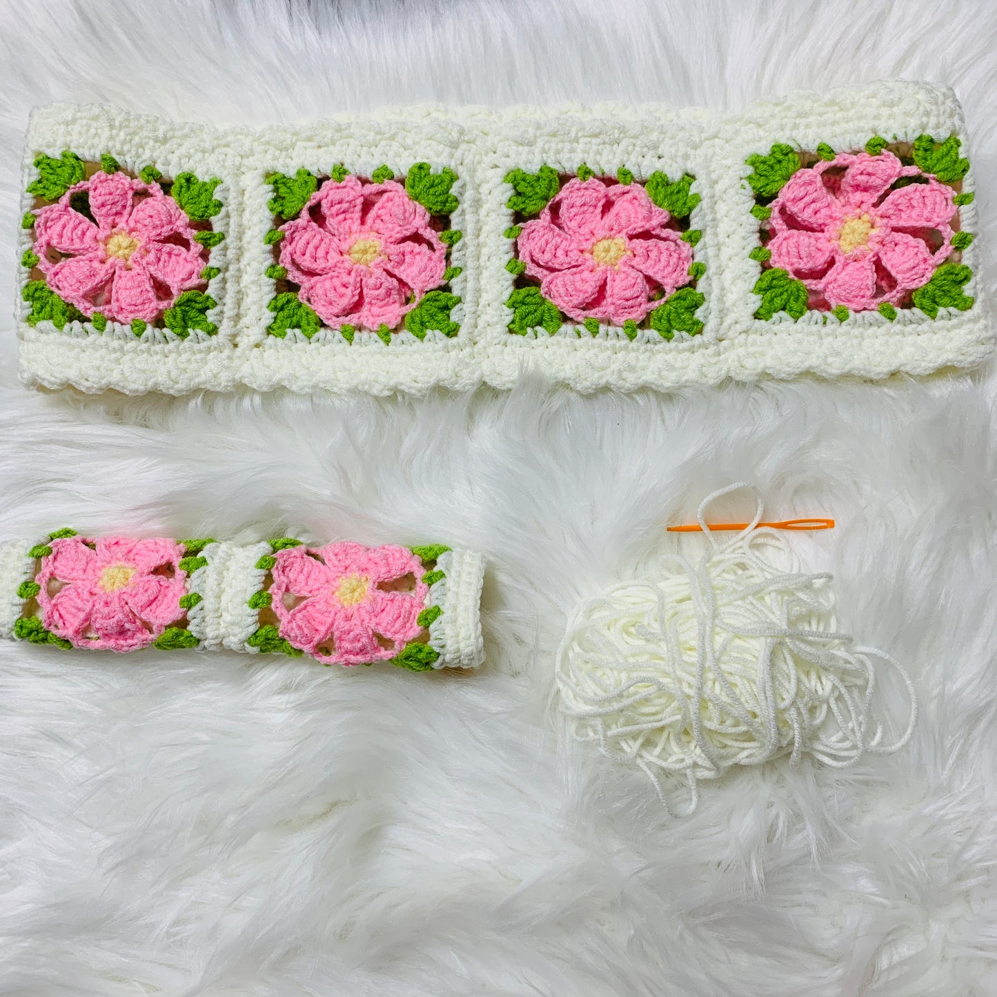 Handmade crochet Steering Wheel Cover for women, Cute pink flower seat belt Cover, Car interior Accessories decorations