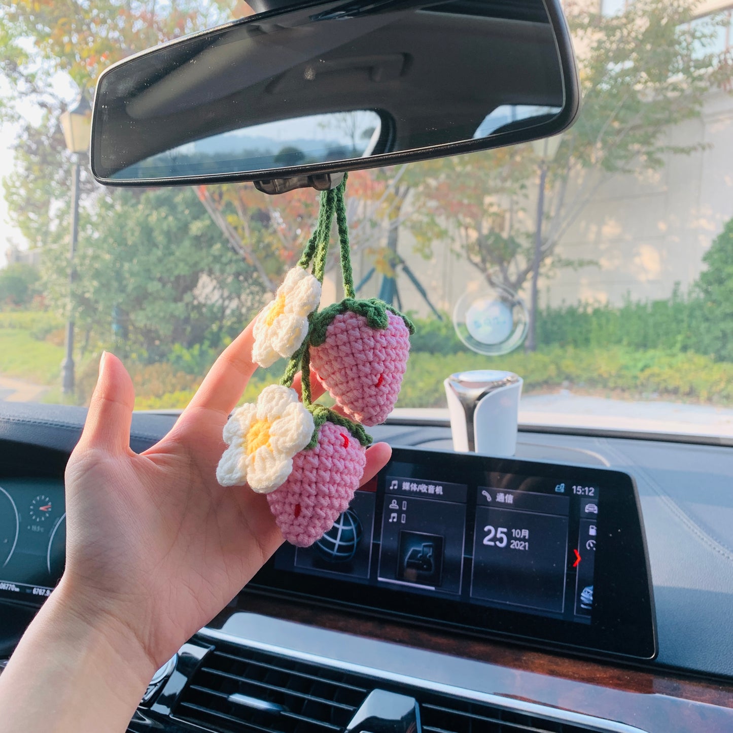 2 pcs Cute Strawberry Flower Car Accessories Mirror Hanging Charm Fruit Decor Teens Interior Rear View Mirror for Women