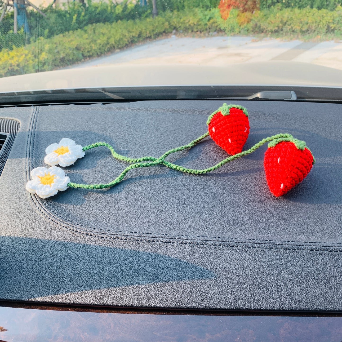 2 pcs Cute Strawberry Flower Car Accessories Mirror Hanging Charm Fruit Decor Teens Interior Rear View Mirror for Women