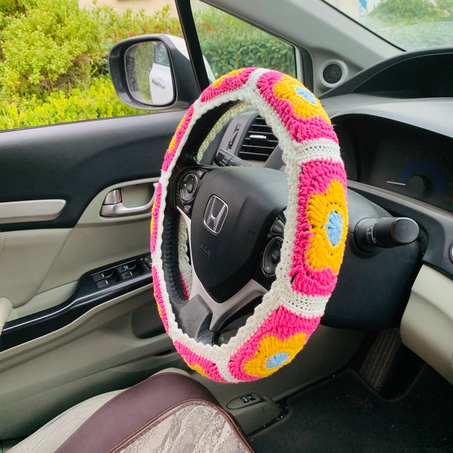 Steering Wheel Cover for women, Crochet Pink flower seat belt Cover, Car Accessories decorations