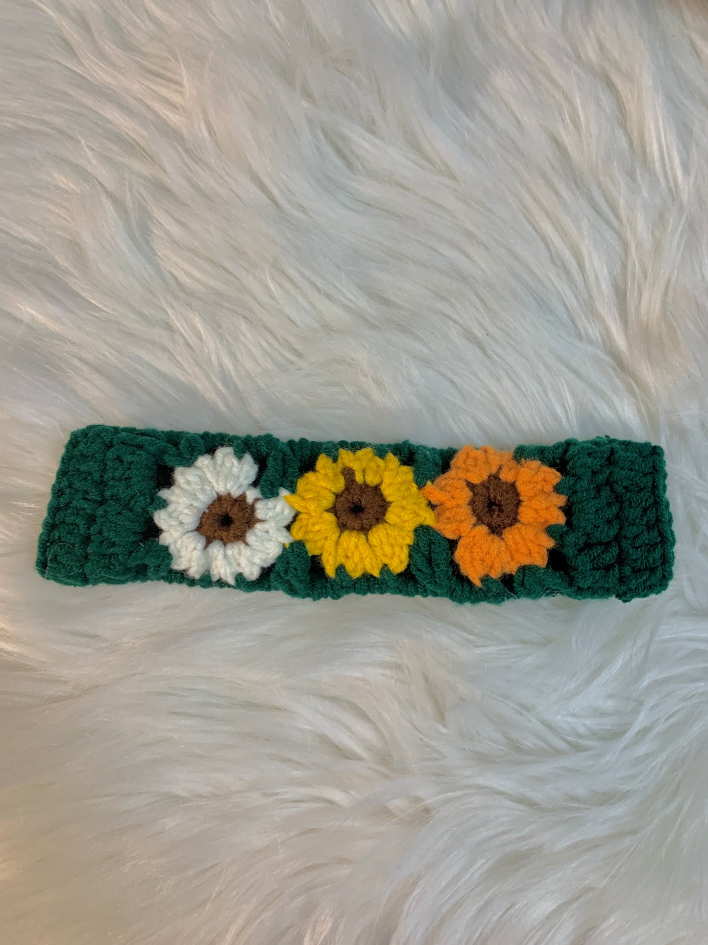 Handmade crochet Steering Wheel Cover for women, cute daisy flower seat belt Cover, Car interior Accessories decorations