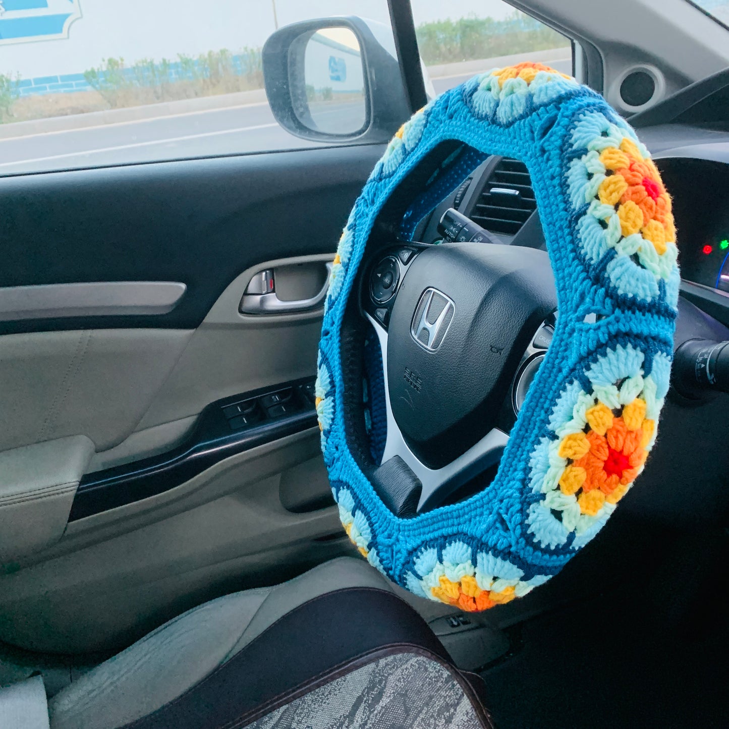 Steering Wheel Cover for women, handmade Crochet Galsang flower seat belt Cover, Car Accessories decorations