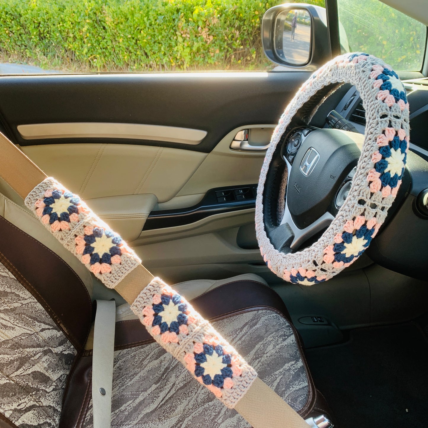 Handmade crochet Steering Wheel Cover for women, cute Granny Squares flower seat belt Cover, Car interior Accessories decorations