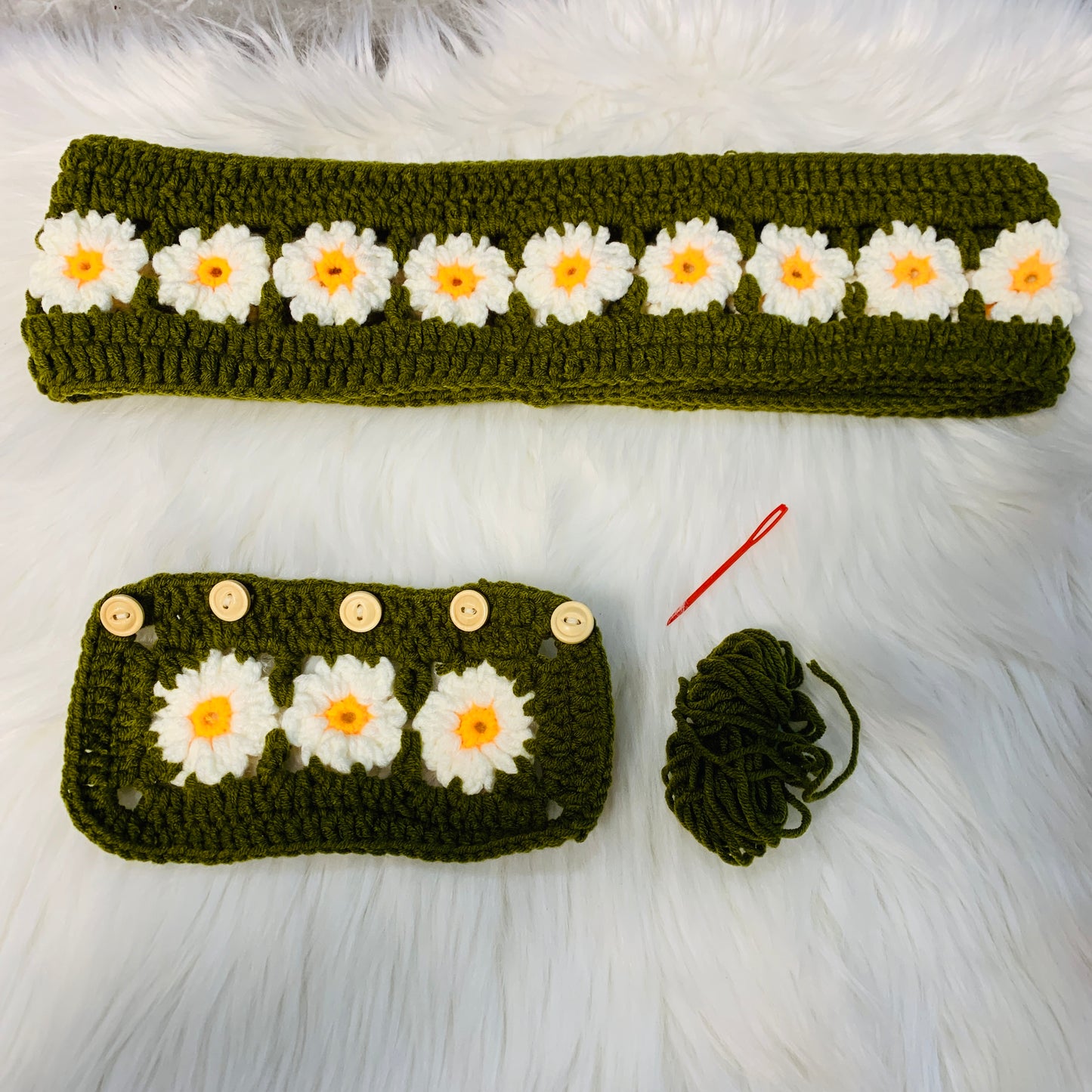 Handmade crochet Steering Wheel Cover for women, cute daisy flower seat belt Cover, car coaster interior Accessories decorations car gift