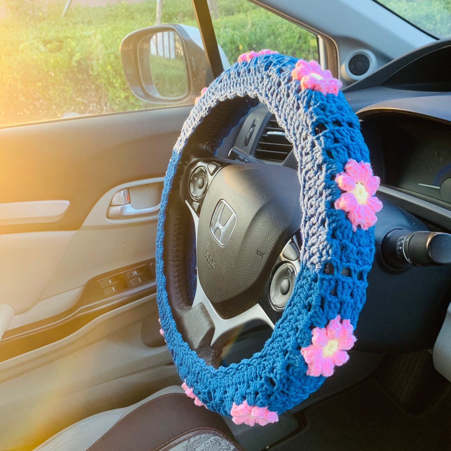 Steering Wheel Cover for women, Crochet cute flower seat belt Cover, daisy Car Accessories decorations