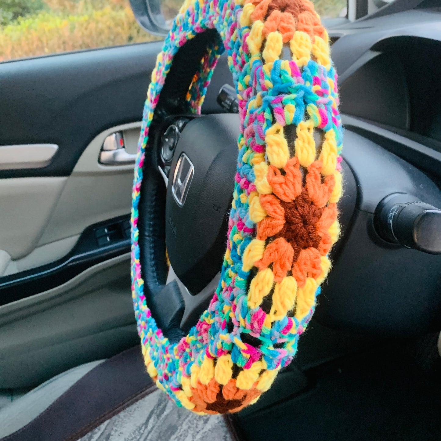 Steering Wheel Cover for women, Crochet cute sunflower seat belt Cover, Car Accessories decorations