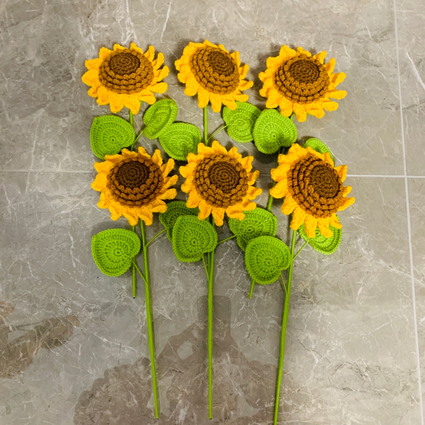 Crochet Sunflower a bunch of flowers for girlfriends/mothers/lovers/friends artifact handicraft housewarming gift