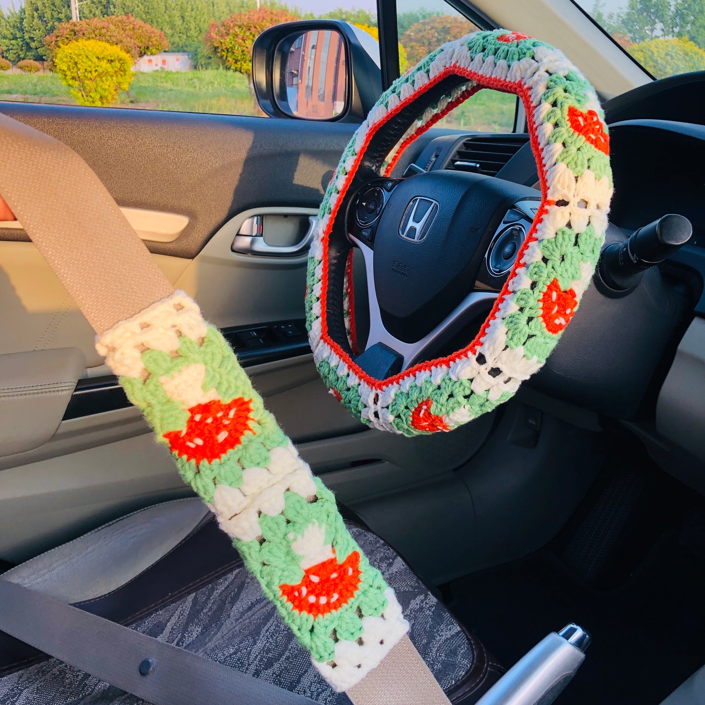 Steering Wheel Cover for women, Crochet cute mushroom flower seat belt Cover, Car Accessories decorations