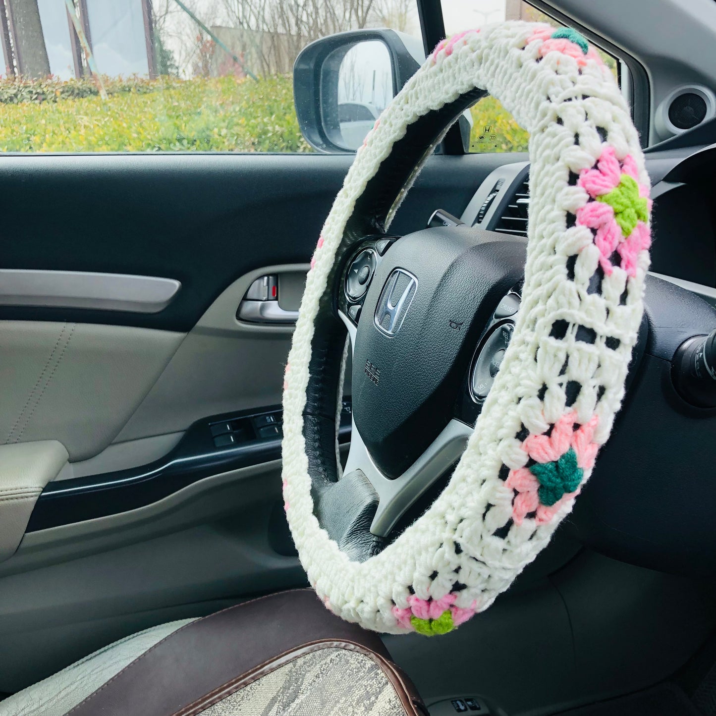 Steering Wheel Cover for women, CrochetGranny square seat belt Cover, Car Accessories decorations