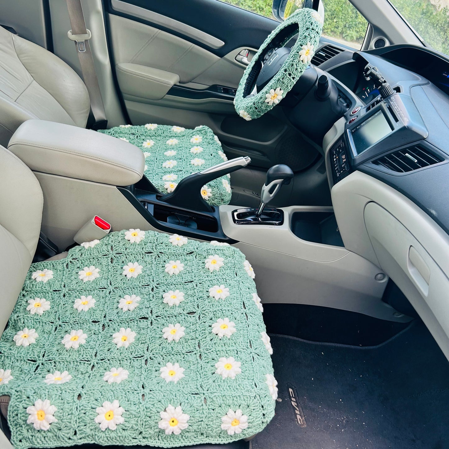 Headrest Covers, Steering Wheel Cover, Crochet Green Daisy Car Seat Headrest Covers ,Seatbelt cover For Women