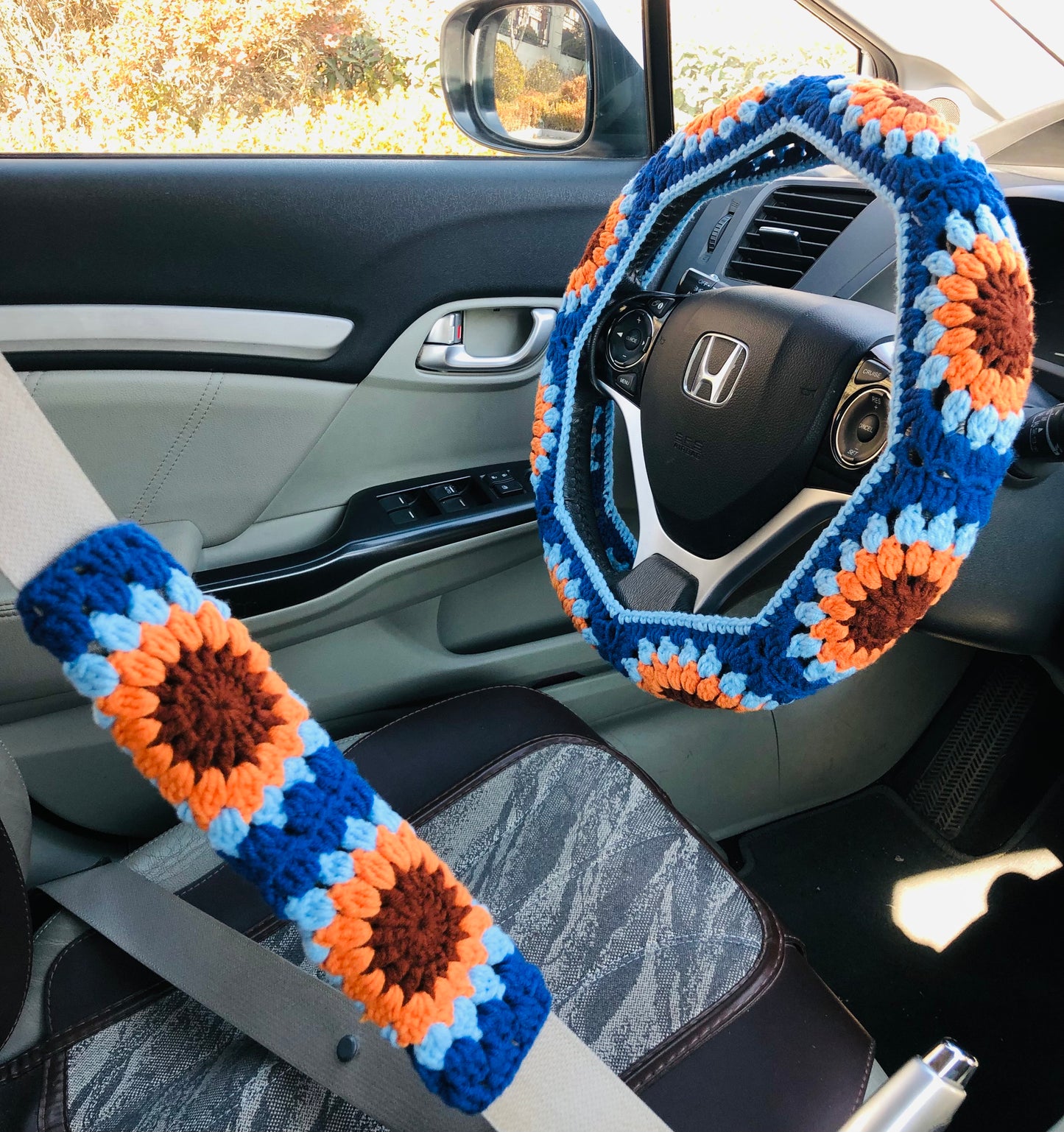 Steering Wheel Cover for women, Crochet cute flower seat belt Cover, Car Accessories decorations