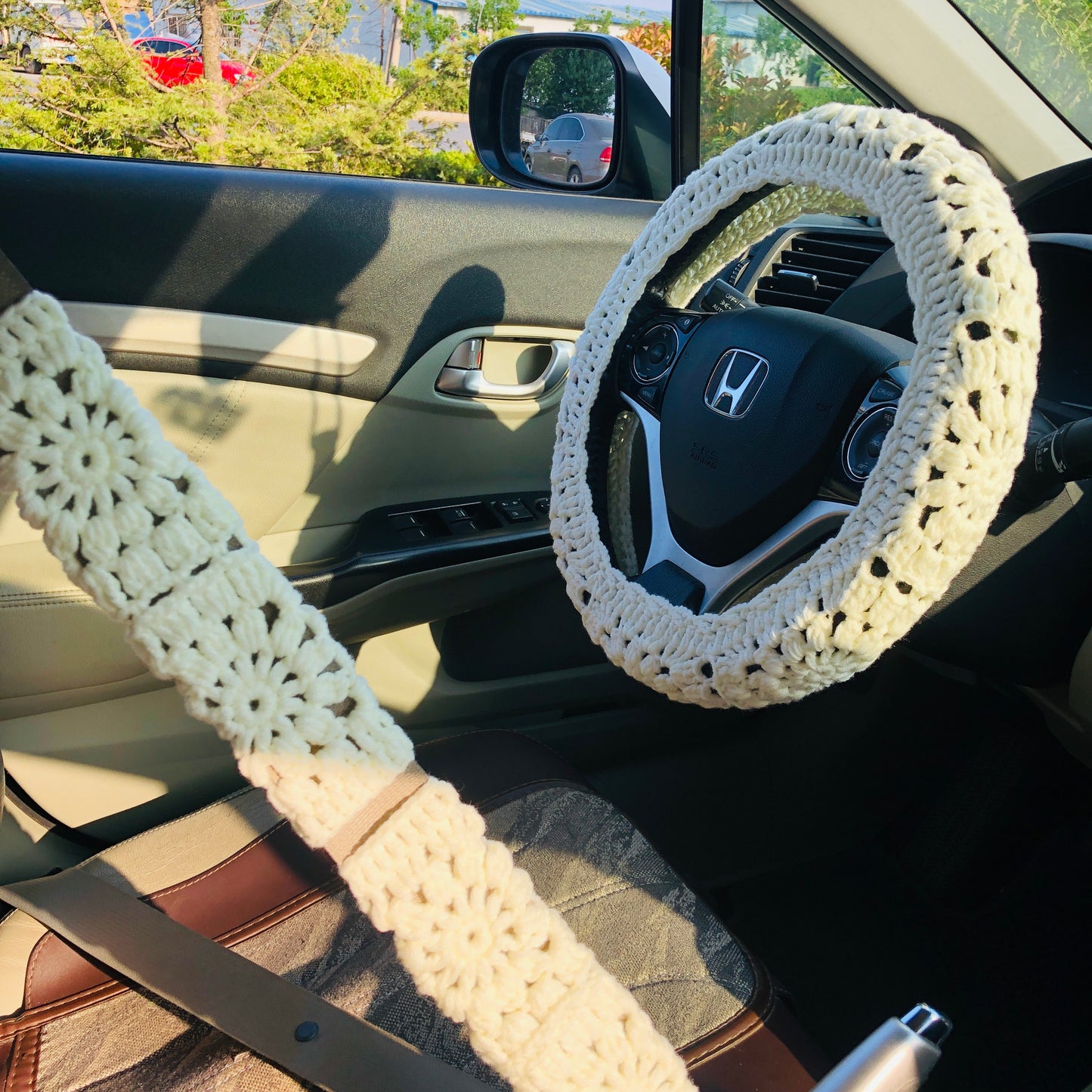 Steering Wheel Cover for women, Crochet seat belt Cover, statement Gift car decor for her Car Accessories decorations